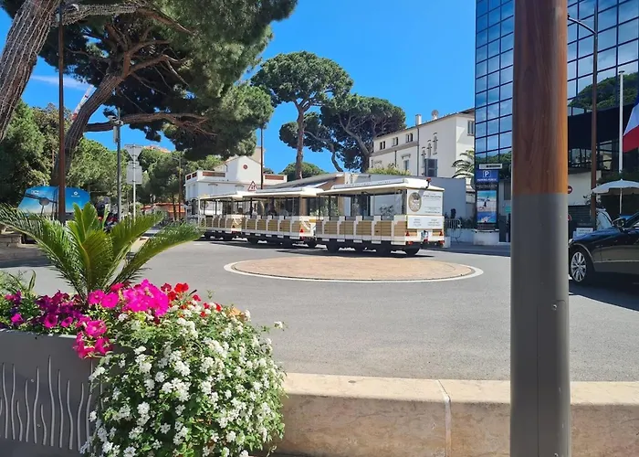 Pws - Sunny Modern Flat Near Juan Les Pins Pinede & Beach - Terrace & Ac!