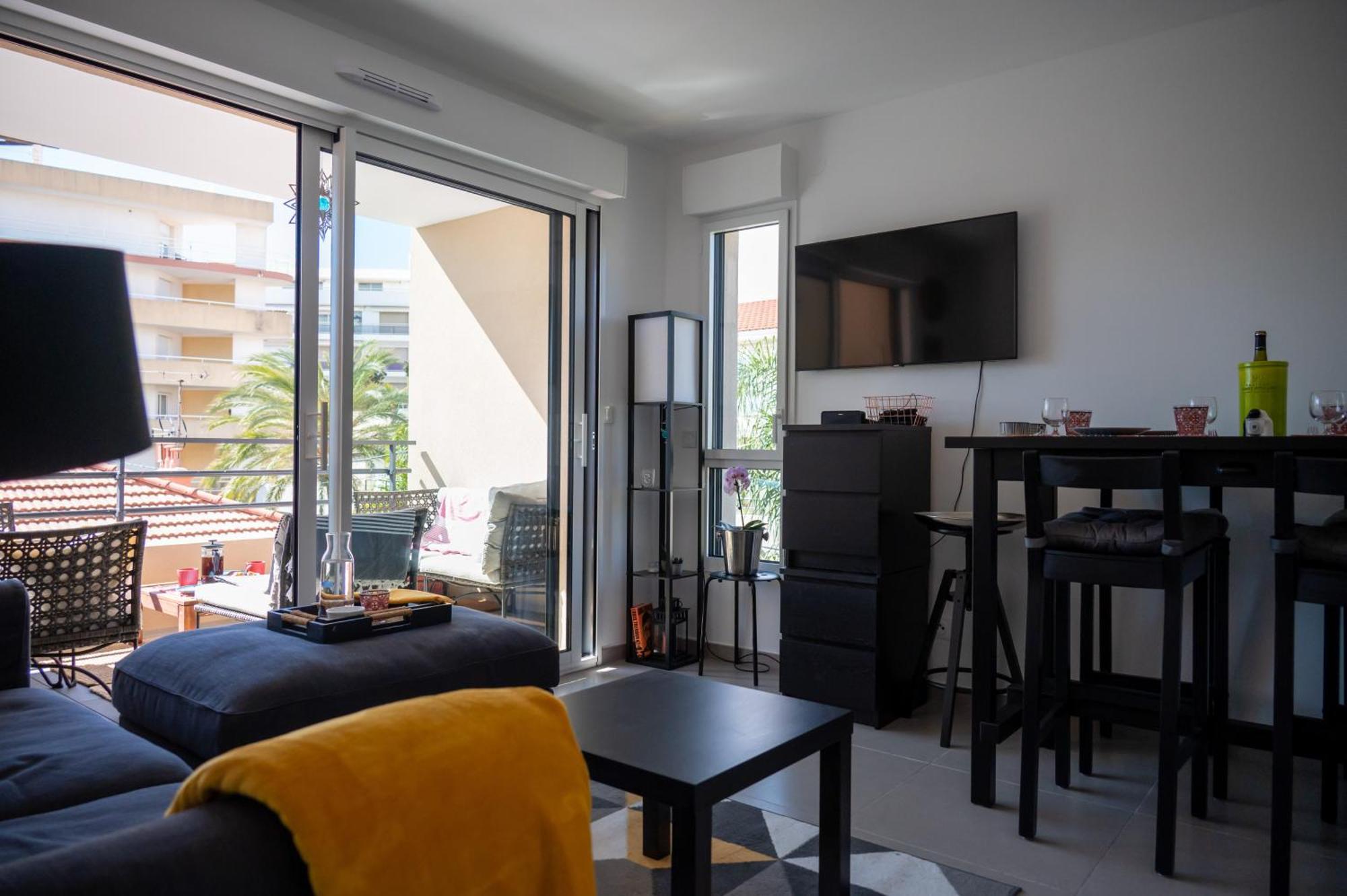 Apartment Pws - Sunny Modern Flat Near Juan Les Pins Pinede & - Terrace & Ac! Antibes