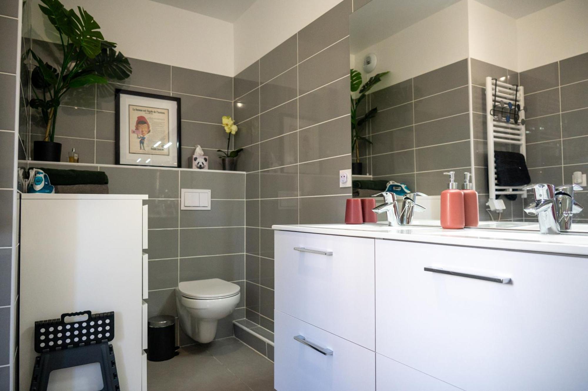 Pws - Sunny Modern Flat Near Juan Les Pins Pinede & - Terrace & Ac! * Antibes